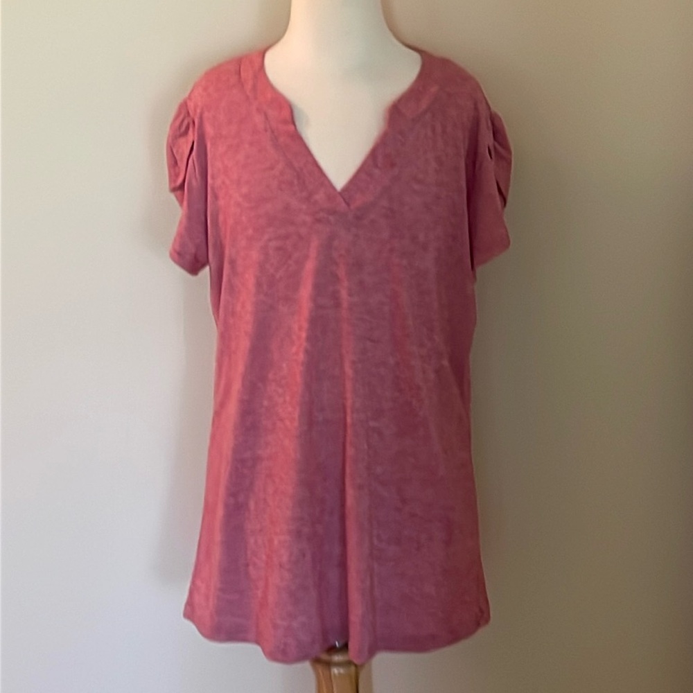 For Sale~EUC Women’s Small Pink Colored Ruffled Short Sleeve V~Neck T~Shirt